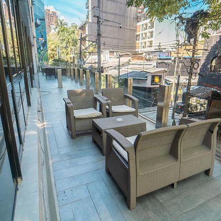 1Million Luxury Suites Medellín Exteriér fotografie